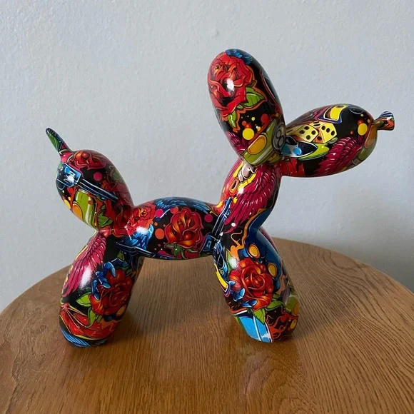 graffiti balloon dog sculpture - Picture 3 of 5